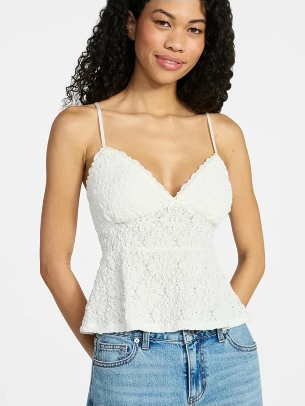 No Boundaries Women’s V-Neck Spaghetti Strap Peplum Lace Cami Top NWT